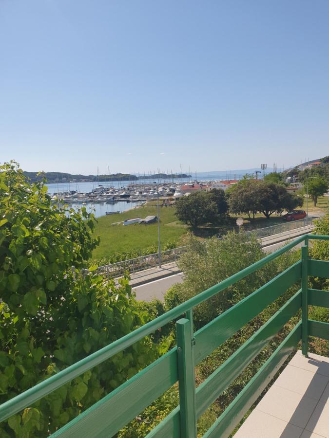 Apartmani Mira Supetarska Draga Εξωτερικό φωτογραφία