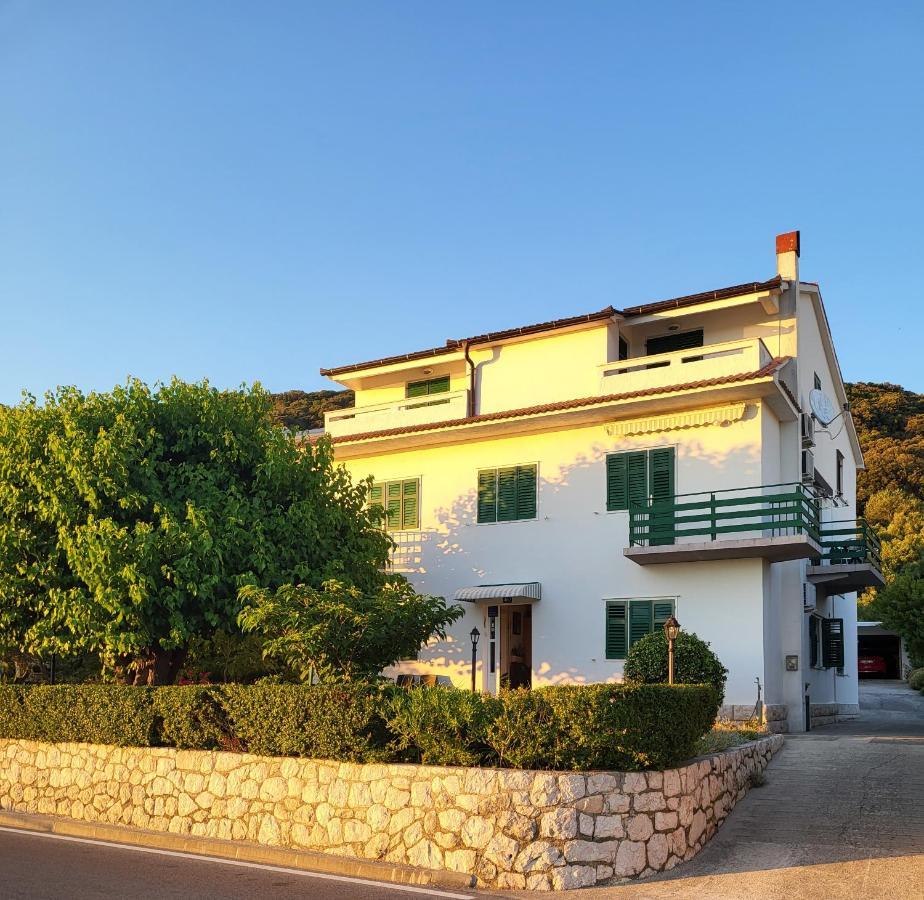 Apartmani Mira Supetarska Draga Εξωτερικό φωτογραφία