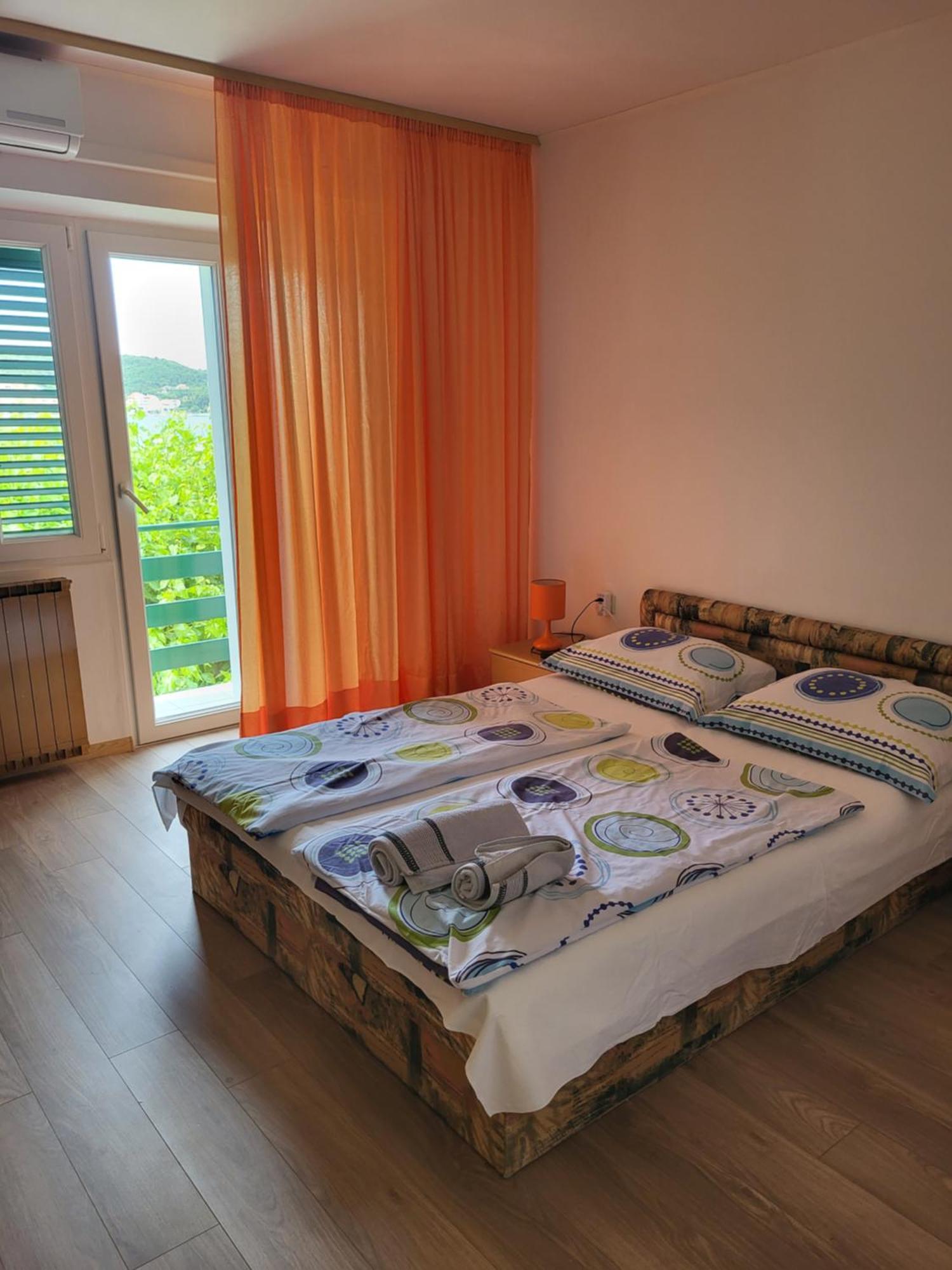 Apartmani Mira Supetarska Draga Εξωτερικό φωτογραφία
