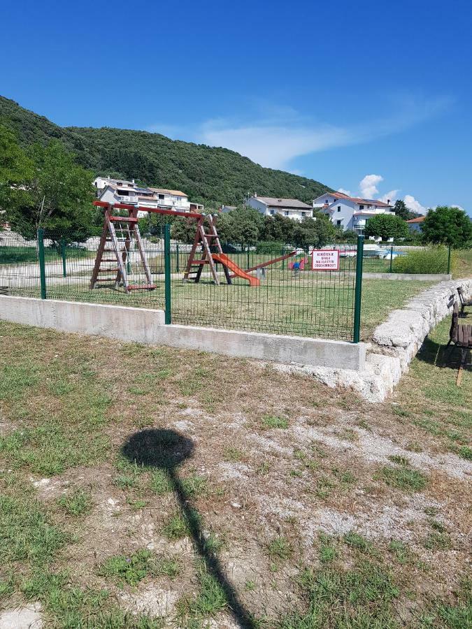 Apartmani Mira Supetarska Draga Εξωτερικό φωτογραφία