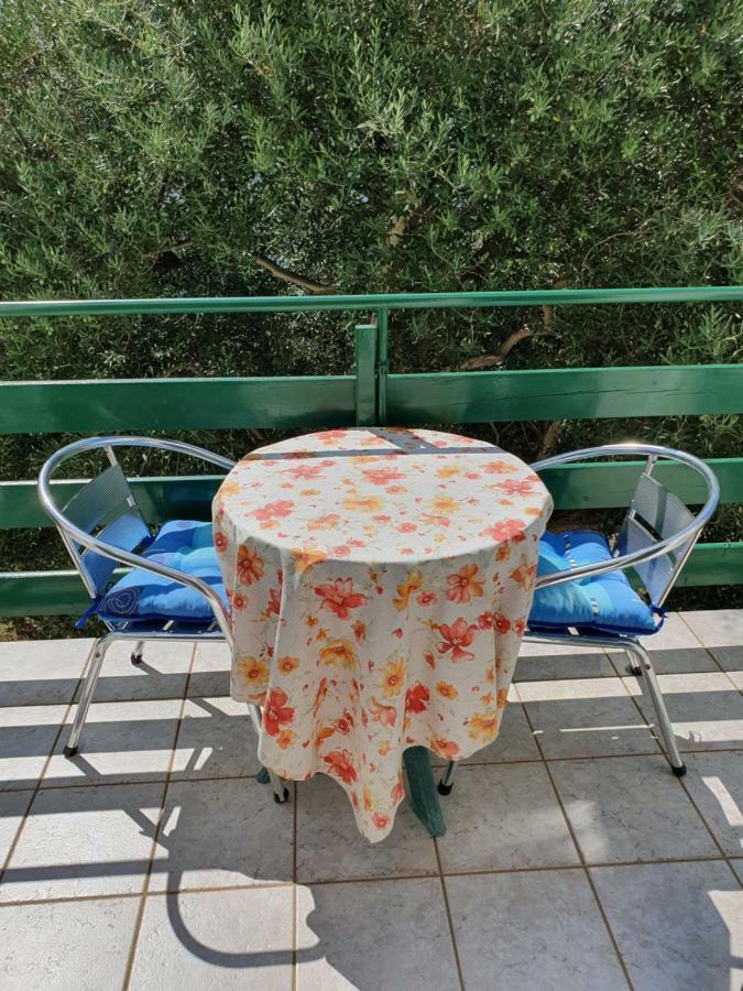 Apartmani Mira Supetarska Draga Εξωτερικό φωτογραφία
